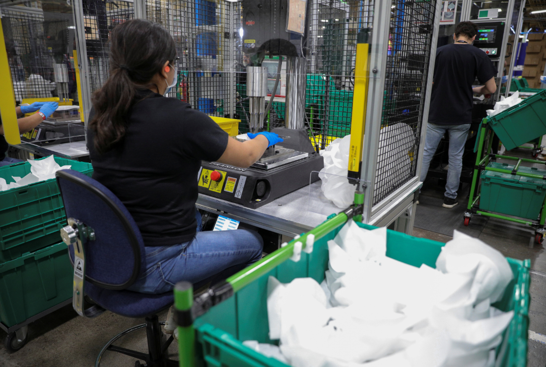 Alta da indústria em setembro é a maior para o mês desde 2020, diz gerente do IBGE