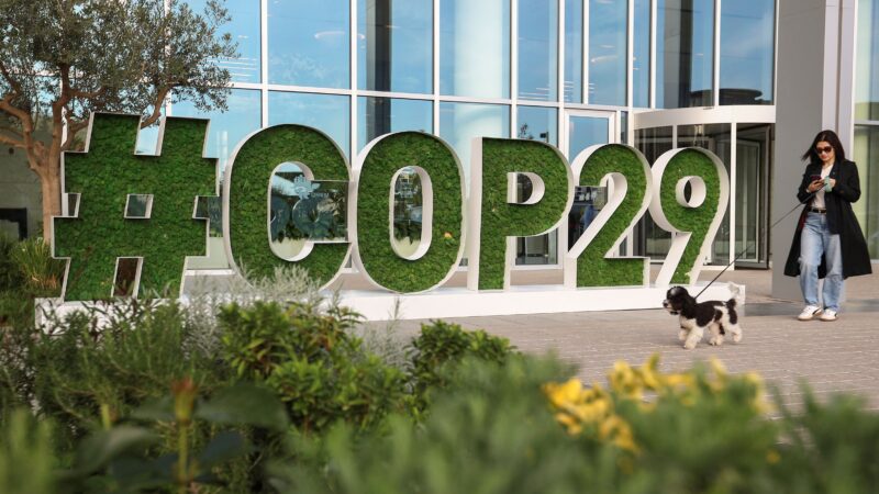 COP29: negociações climáticas envolvem meta de US$ 1 trilhão em ajuda
