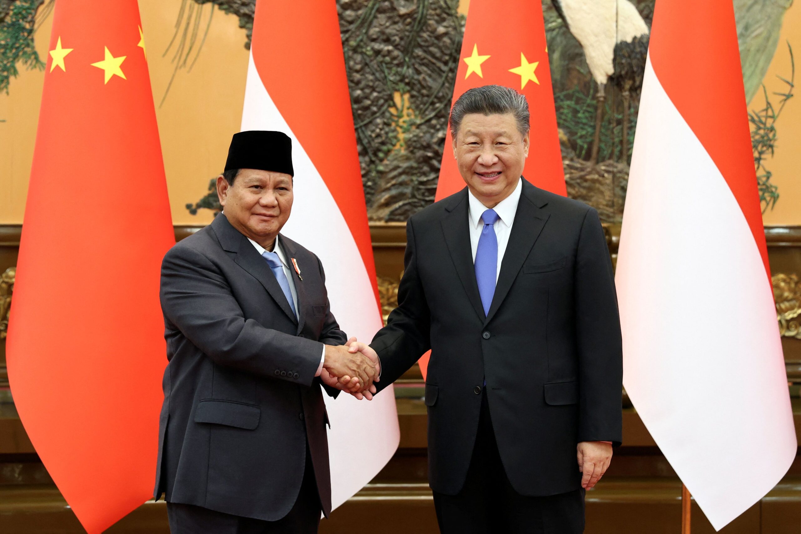 China expande parcerias estratégicas com Indonésia