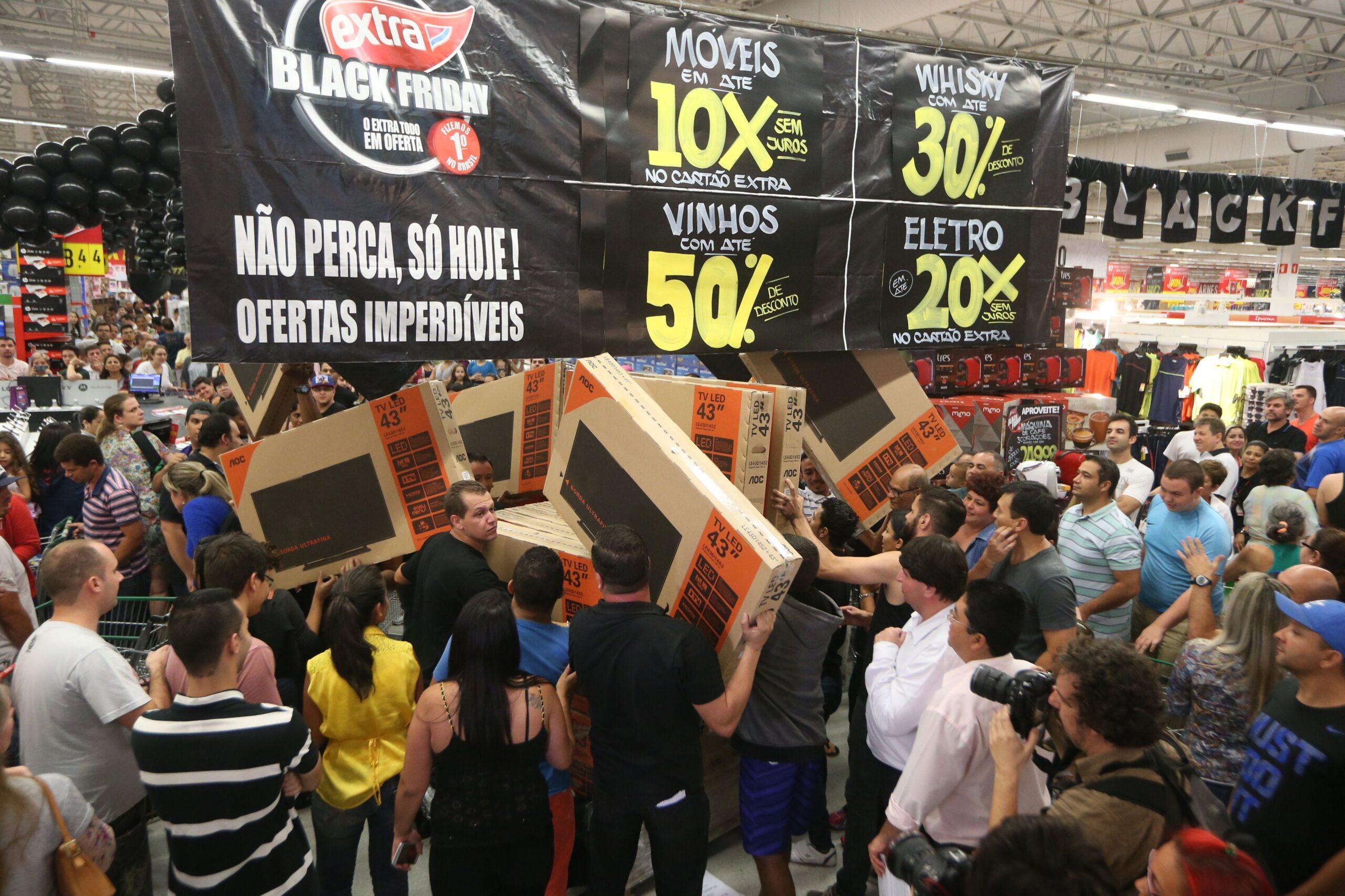 Black Friday: veja como evitar golpes e saiba o que fazer se for vítima