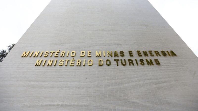 Governo quer implementar critério de flexibilidade no sistema elétrico