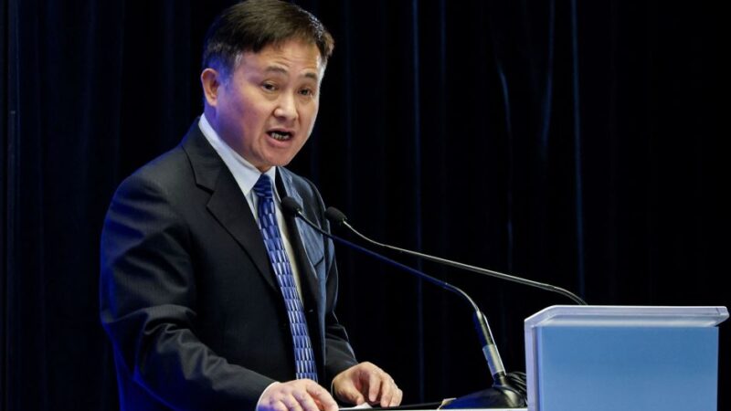 Presidente do BC da China reforça política monetária de apoio e promete manter iuan estável