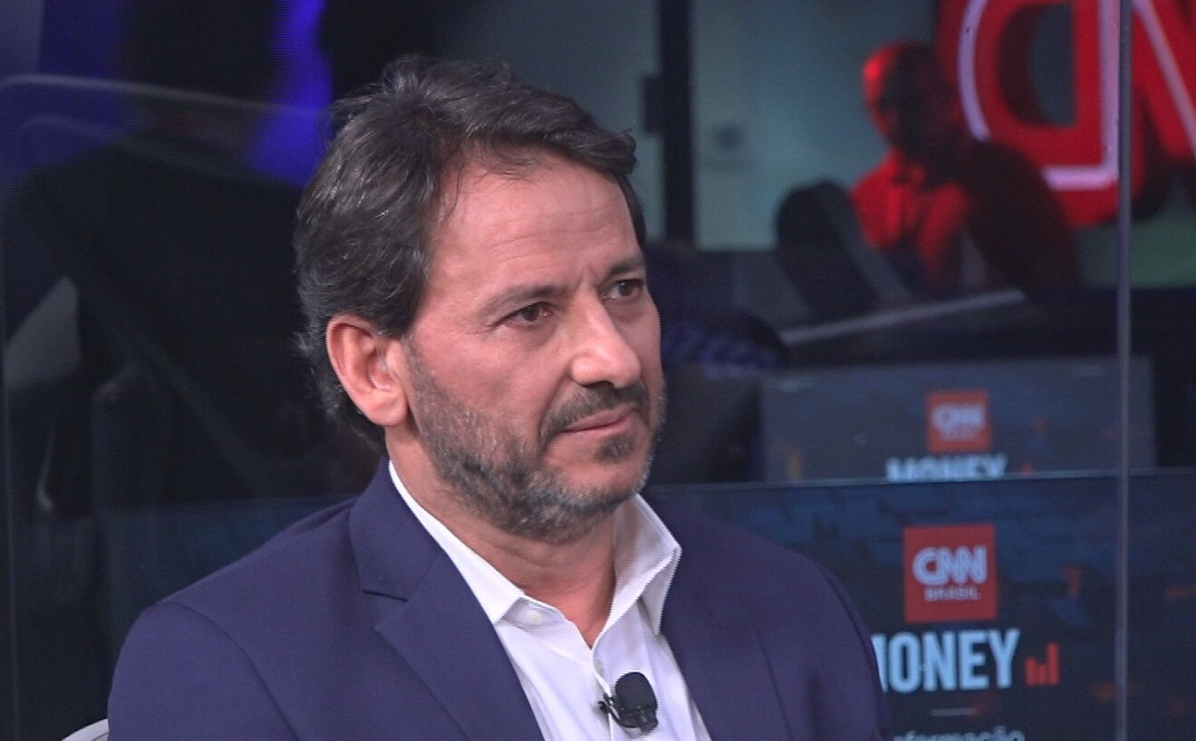 Suzano está preparada para volatilidade do câmbio, diz CEO ao CNN Money
