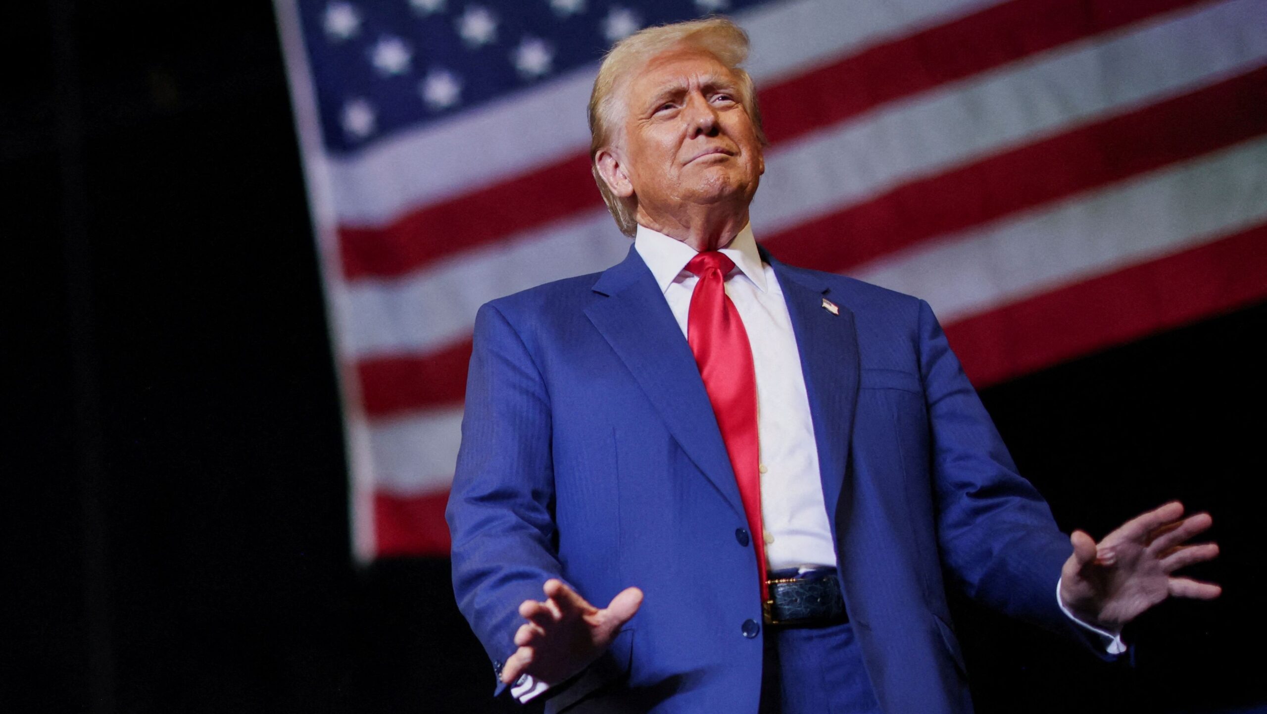 Bitcoin atinge recorde enquanto criptomoeda Trump dispara em dia de posse