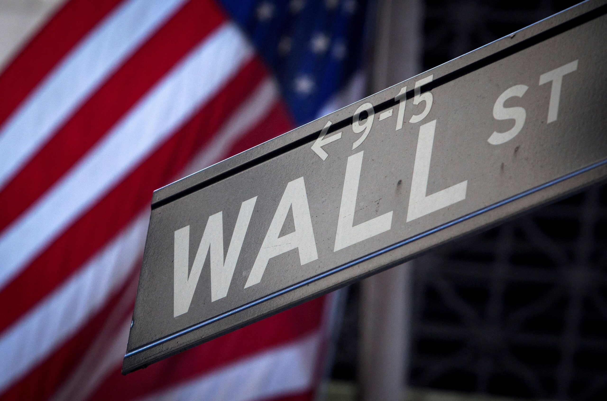 Wall Street tem dia misto, ações da Nvidia caem depois de fechamento do pregão