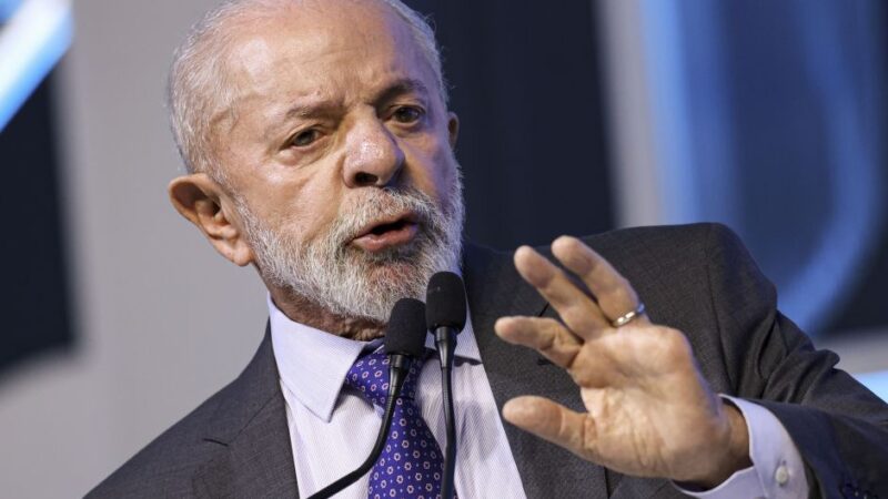 Brasileiro não quer mais trabalhar como antigamente, diz Lula