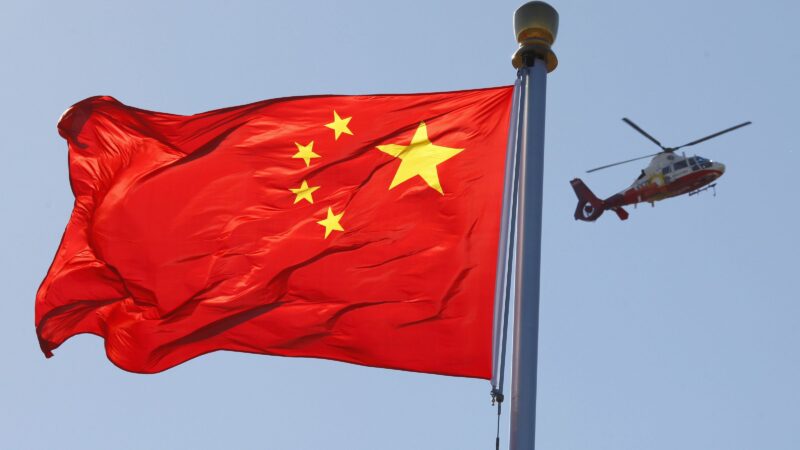 China proíbe exportação de minerais essenciais aos EUA em meio à tensão comercial
