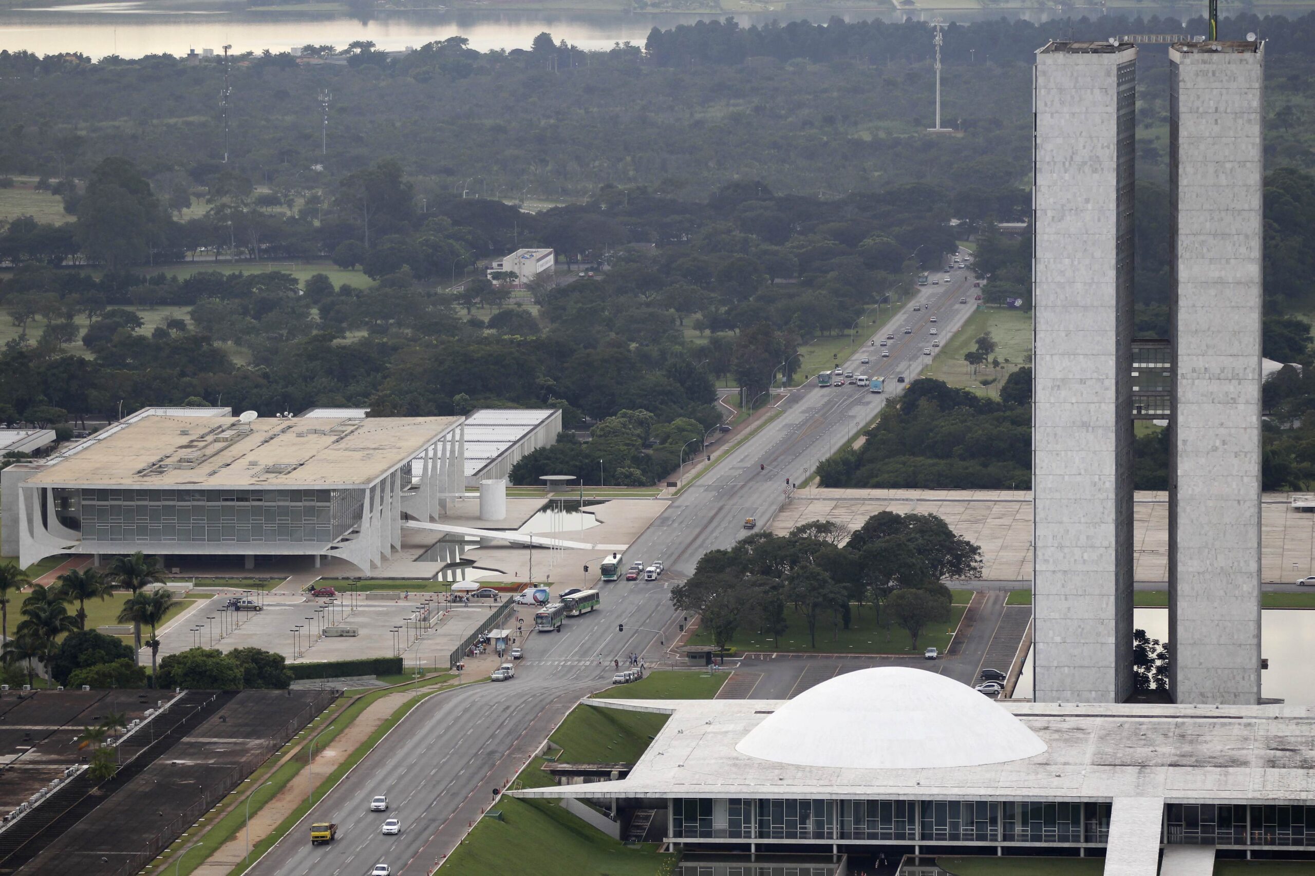 LDO obriga governo a mirar centro da meta de déficit zero em 2025