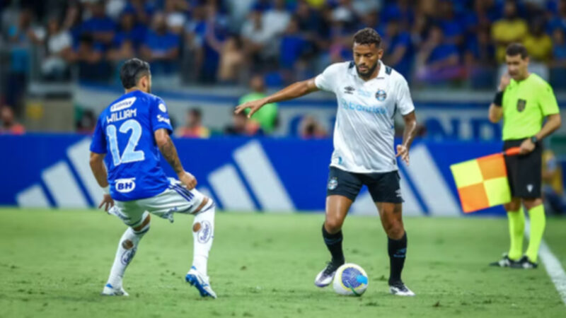 Veterano publica despedida e confirma saída do Grêmio em 2025