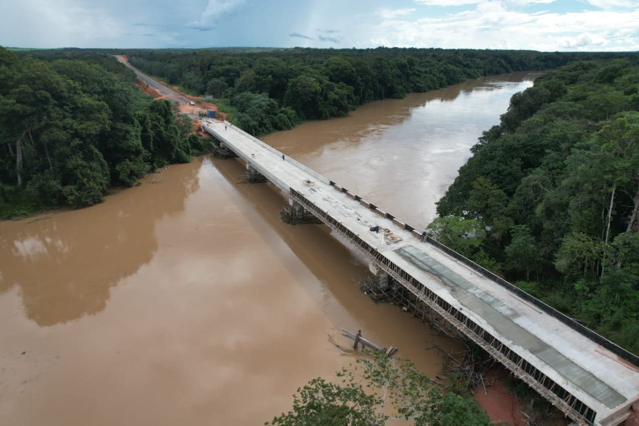 Governo de MT conclui ponte de 691 metros sobre o Rio Teles Pires entre Carlinda e Novo Mundo