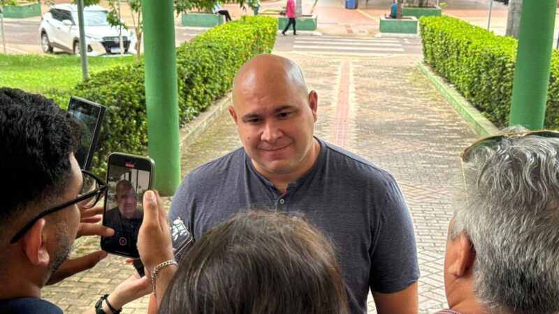 Passarela no Morro da Luz e Guarda Municipal; relembre as promessas de Abilio