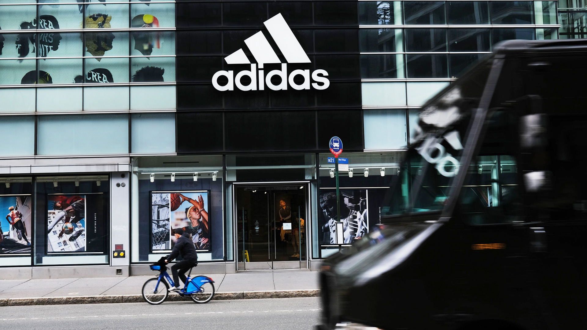 Adidas adota tom cauteloso em perspectivas de 2025