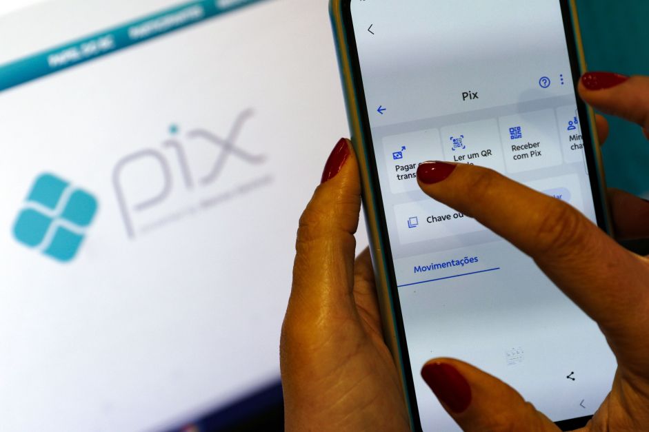 Fintech do Paraguai acerta parceria para transacionar US$ 100 mi via Pix