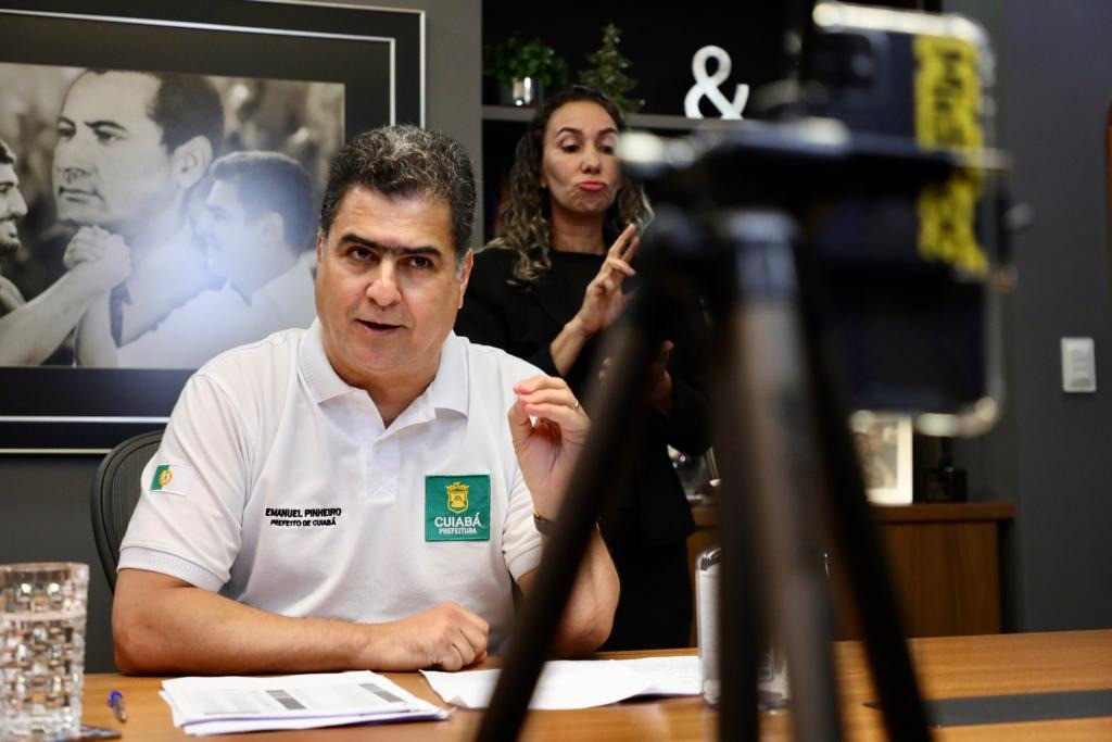 Gestão de Emanuel pagou R$ 50 milhões para empresas de tecnologia, apenas em 2024