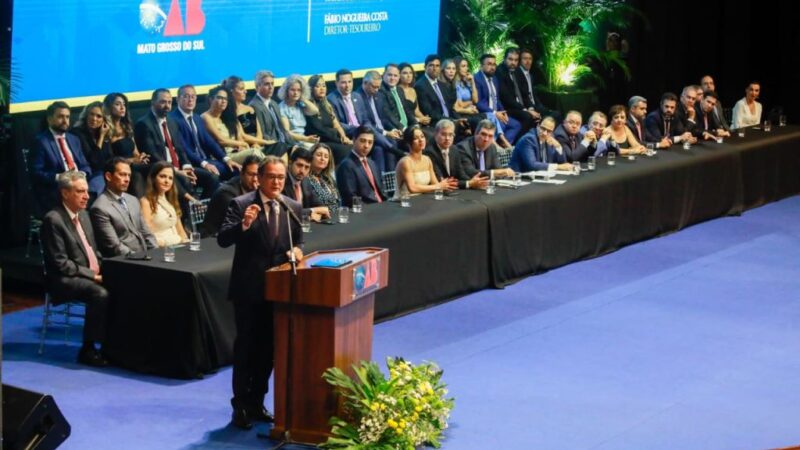 Gisela Cardoso prestigia Bitto Pereira, reconduzido à presidência na Seccional de MS para gestão 2025/2027 – Jornal Advogado – Em Mato Grosso