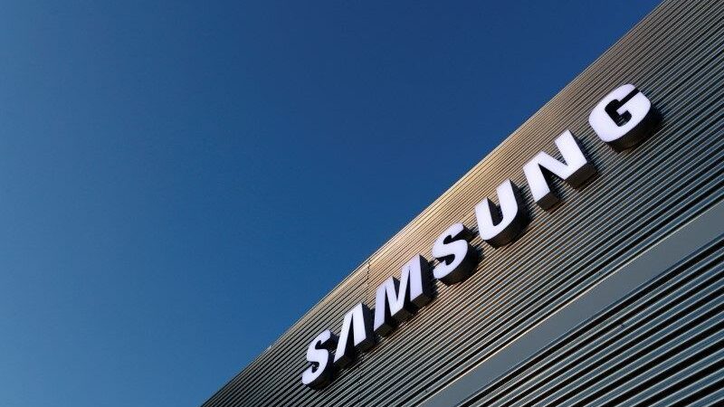 Samsung tem vantagem contra Apple na guerra comercial; entenda