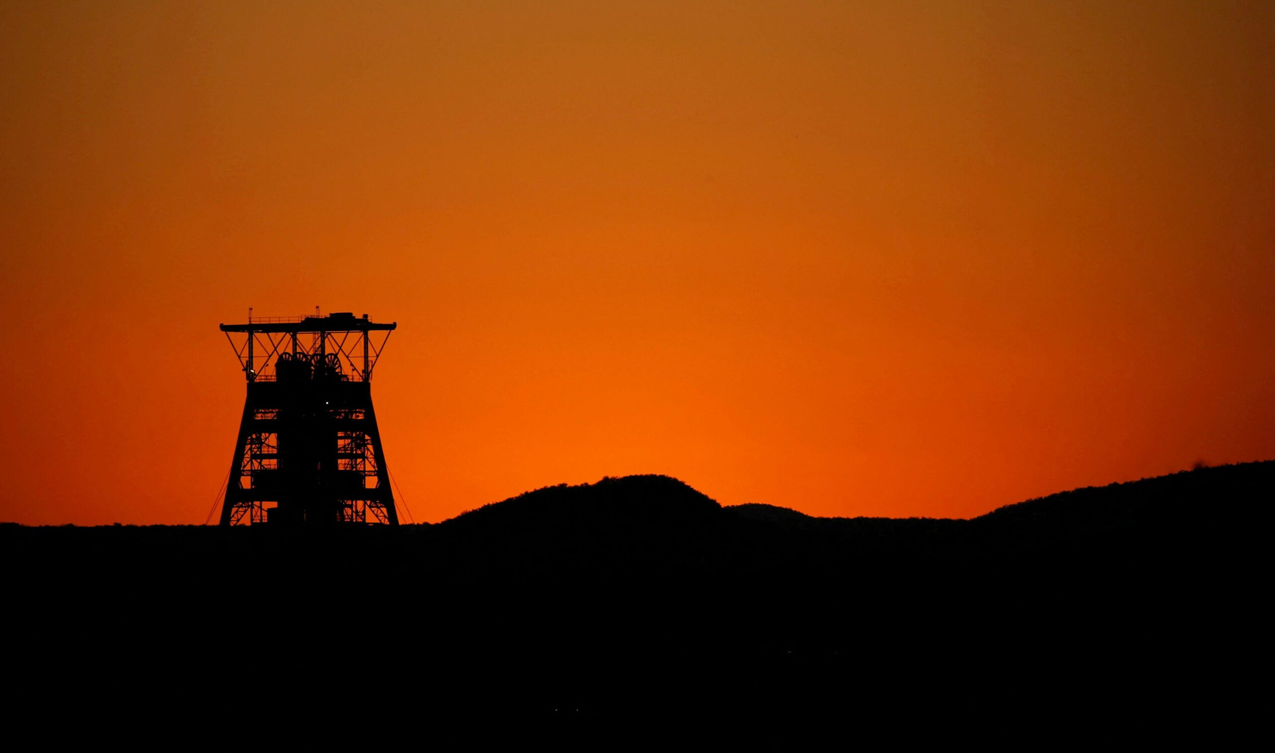 Anglo American tem prejuízo maior do que o esperado em 2024