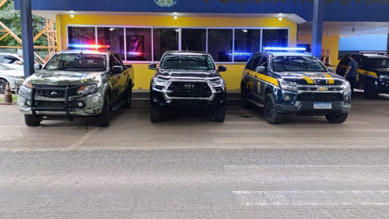 Gefron apreende quatro veículos e causa prejuízo de R$ 700 mil às facções criminosas
