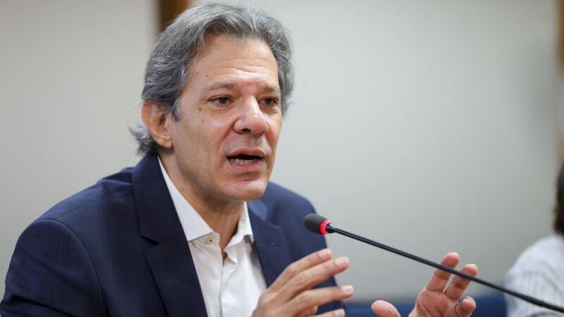 Haddad diz que Fazenda recuou sobre mudança no IOF para evitar especulações