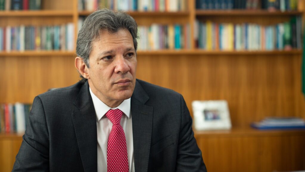 Haddad desmente fake news sobre taxação do MEI