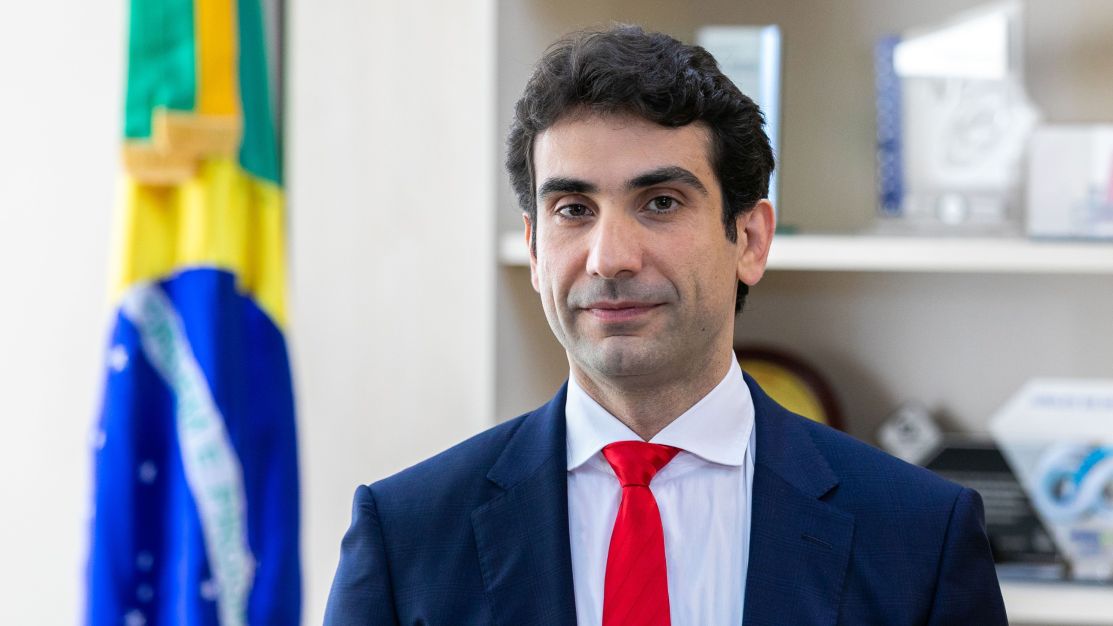 Inflação vai cair depois de atividade econômica desacelerar, diz Galípolo