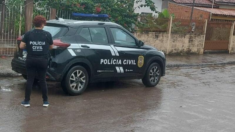 Polícia Civil cumpre mandados contra mulher e adolescente em Nobres