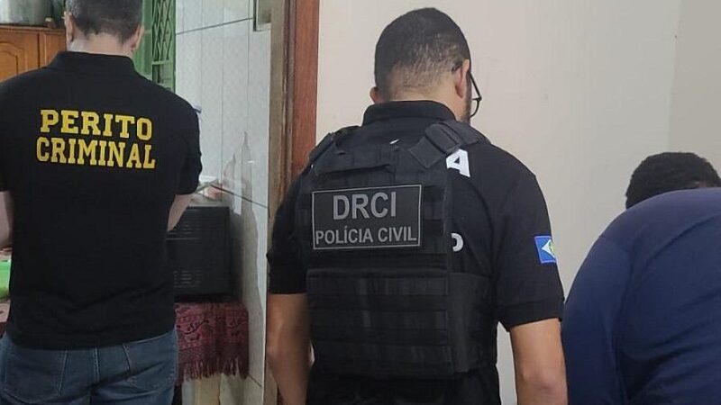 Preso suspeito de cometer os crimes de armazenar e compartilhar imagens e vídeos de pornografia infantil em MT