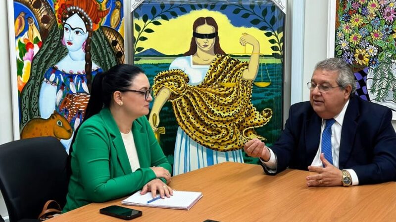 Primeira-dama cobra ações do poder público para atender crianças e adolescentes com TEA