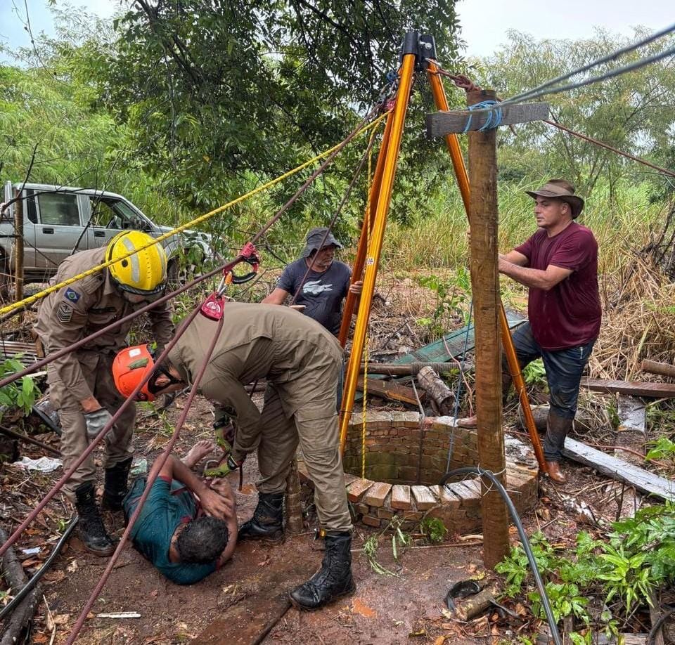 Trabalhador cai em poço de 20 metros e é resgatado com vida pelos bombeiros em MT – Jornal Advogado – Em Mato Grosso