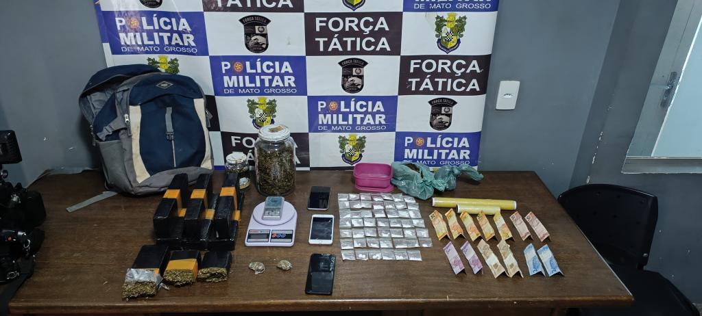 Força Tática prende homem com tabletes de maconha e porções de cocaína em Rondonópolis