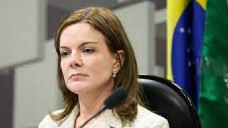 Gleisi aconselha trabalhadores a aderirem a programa: Juro tá alto? Pega empréstimo do Lula’