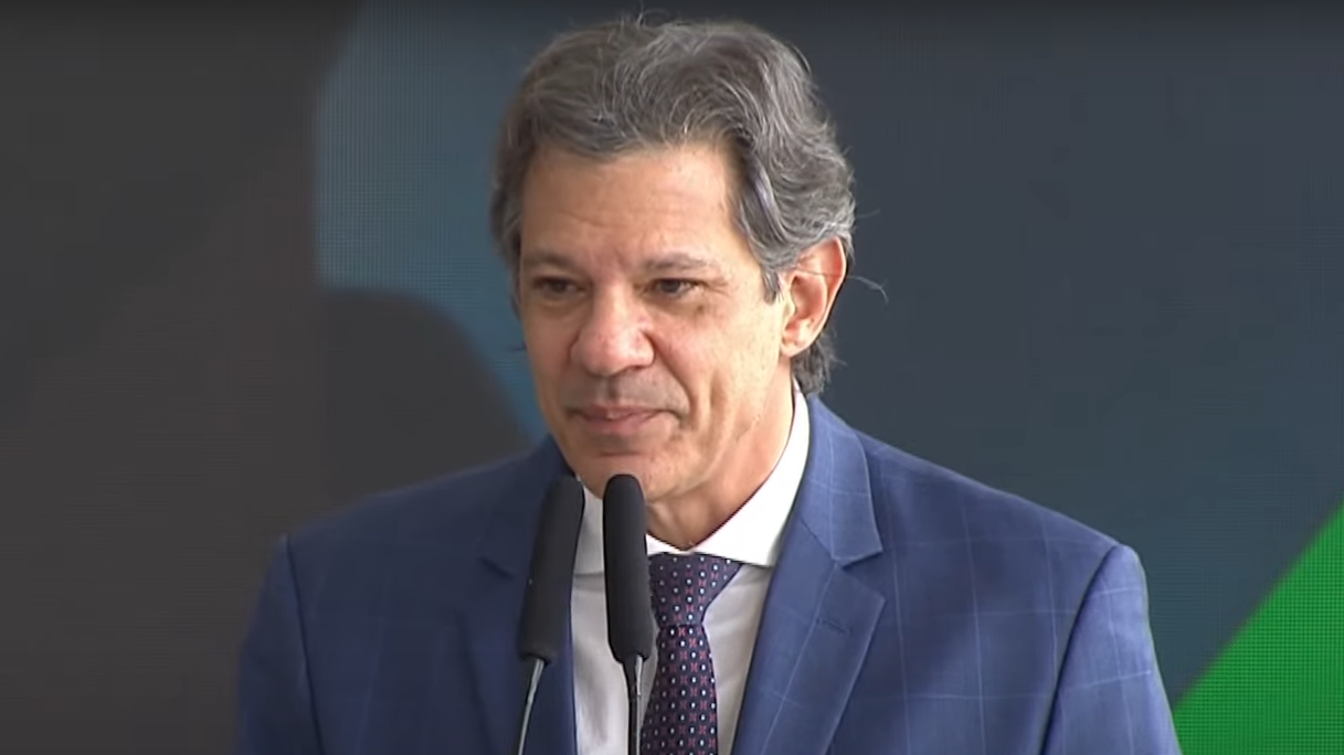 Acordo com União Europeia oferece pouca vantagem ao Mercosul, diz Haddad
