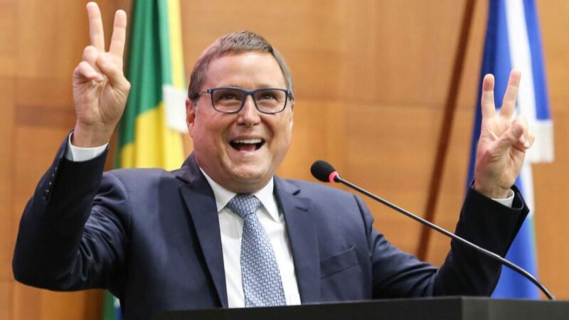 Mauro Carvalho descarta candidatura em 2026, mas diz que “política está no sangue”