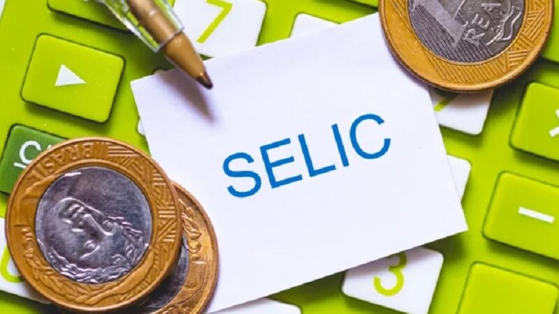 Selic deve ser aplicada como juros moratórios se sentença não determinar outra taxa