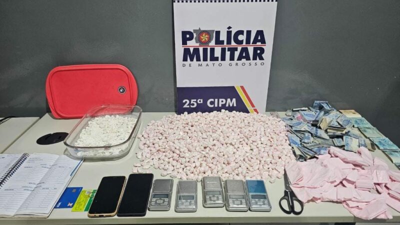 Traficante é flagrado com 1,4 mil porções de cocaína e tenta subornar policiais para não ser preso em VG