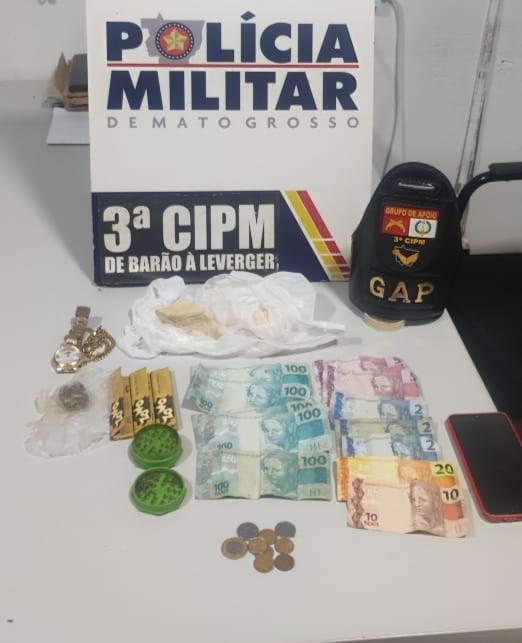 Três homens são presos por tráfico de drogas em Santo Antônio de Leverger