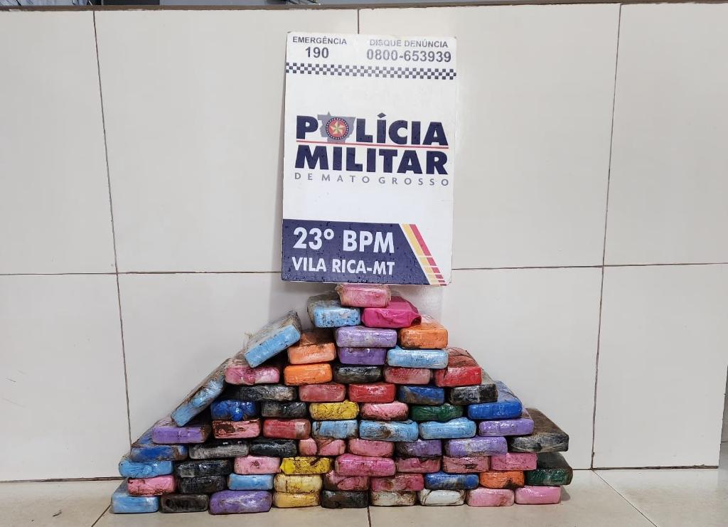 Polícia Militar e PRF apreendem 72 quilos de cocaína e causam prejuízo de R$ 1,5 milhão às facções criminosas