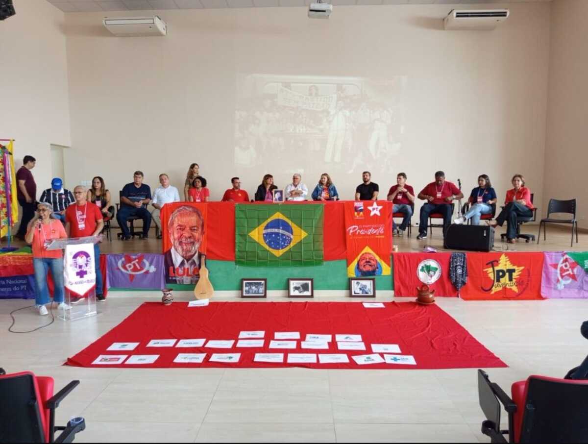 Apoio a anistia cria mal-estar entre Riedel e deputados petistas na Assembleia
