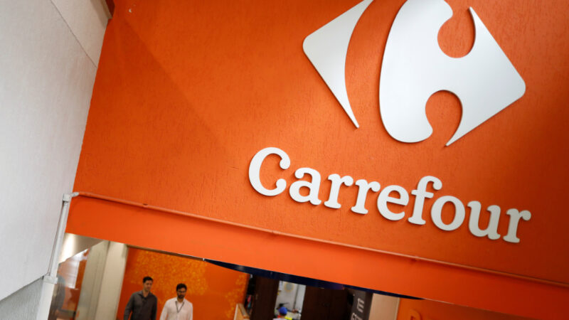 Assembleia do Carrefour Brasil aprova proposta para sair da bolsa