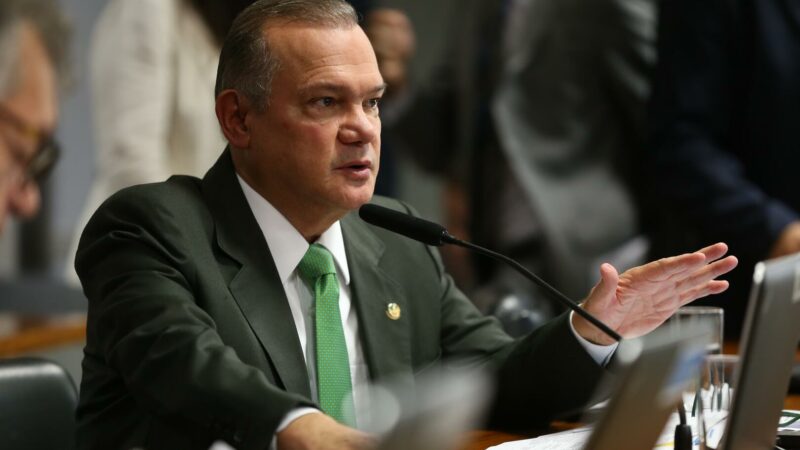 Em Cuiabá, Wellington Fagundes lidera intenções de voto para governador, aponta pesquisa; Jayme em 2°