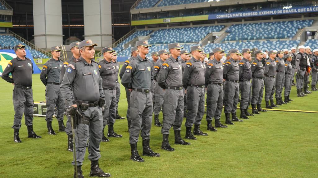 Polícia Militar realiza a segunda maior promoção de praças e oficiais da história da instituição em Mato Grosso