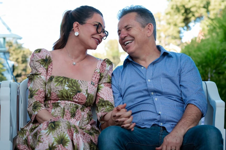 Governador afirma que esposa está preparada para disputar eleição em 2026