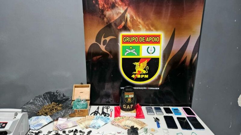 ‘Irmãos do tráfico’ são presos com porções de drogas e arma de fogo na região central