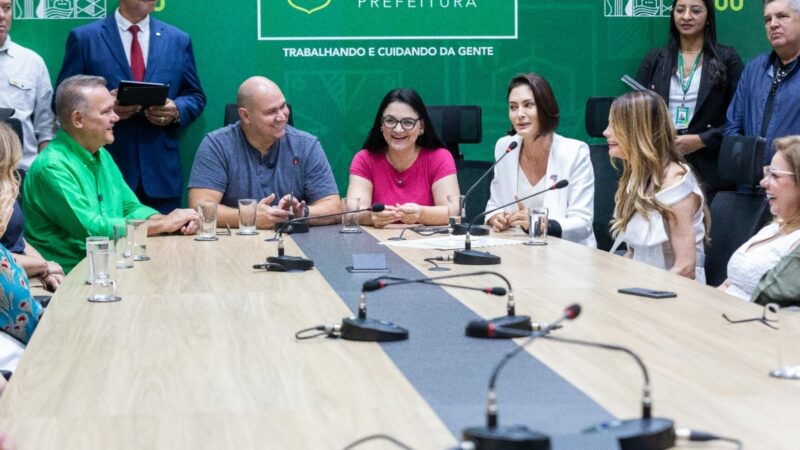 Michelle Bolsonaro visita Cuiabá e apoia criação de Centro de Referência para Autistas