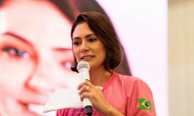 Michelle Bolsonaro visita Mato Grosso e cumpre agenda com lideranças do PL