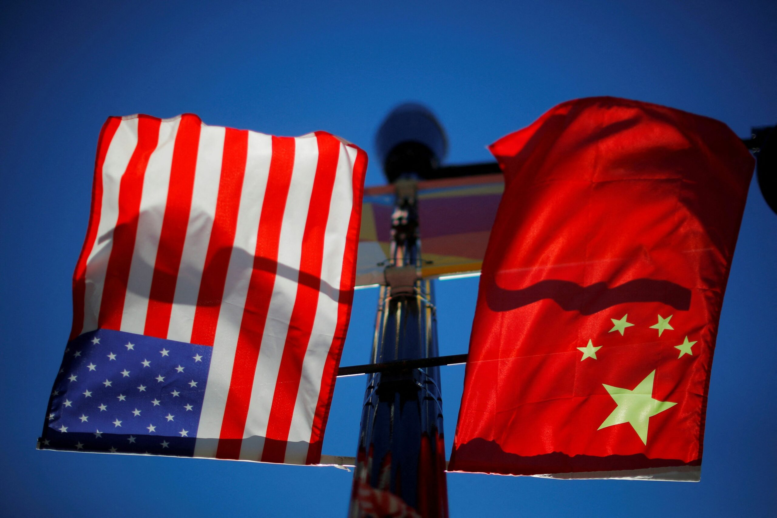 Termina prazo de Trump para China recuar em tarifas retaliatórias