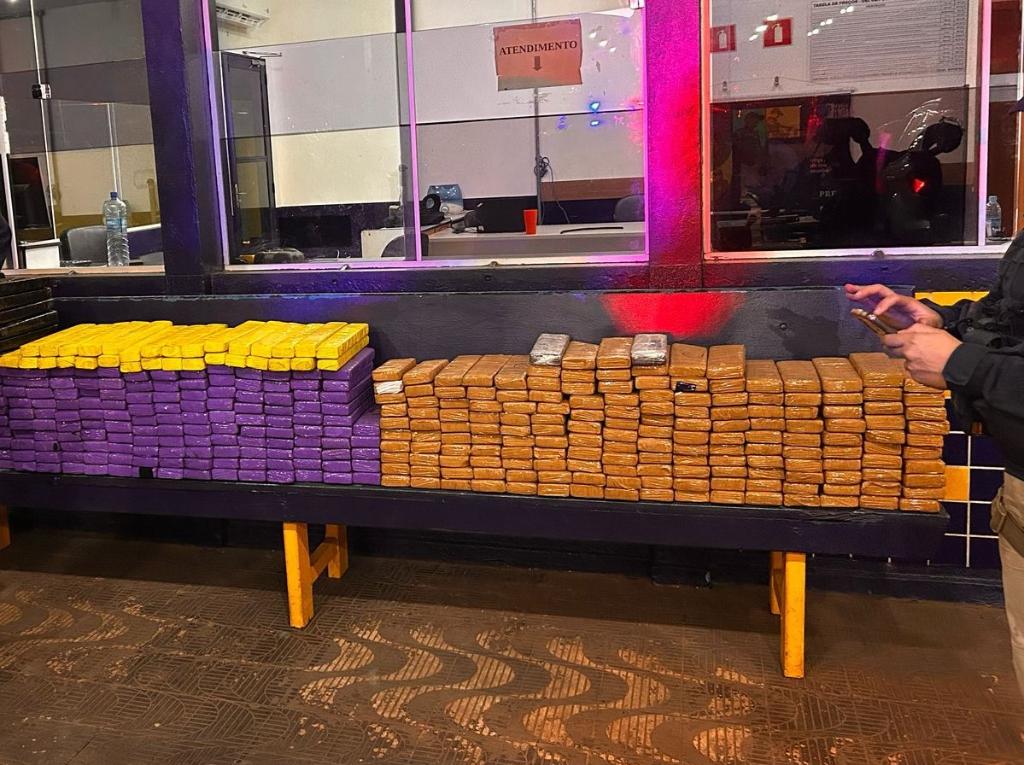 Homem é preso em flagrante com 429 tabletes de maconha avaliados em R$ 1,5 milhão