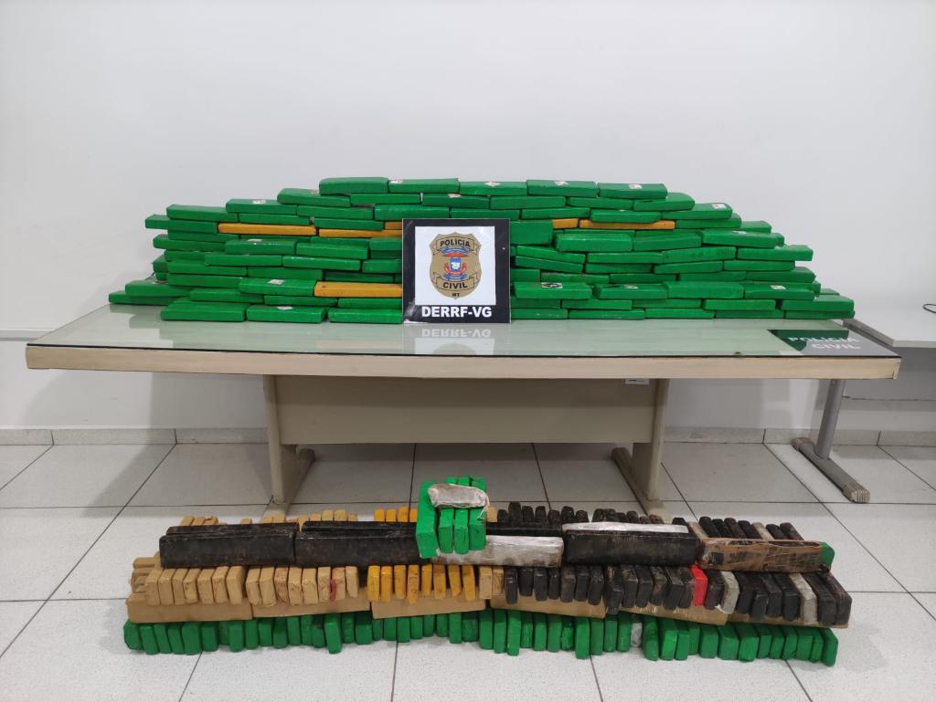 Polícia Civil apreende mais de 300 tabletes de maconha durante investigações de furto em loja agropecuária em VG