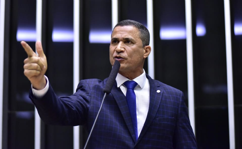 Proposta cria mais instâncias e burocracia