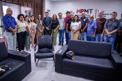 ALMT se reúne com procurador-geral para discutir data-base da RGA e definição de índice fixo para recomposição inflacionária